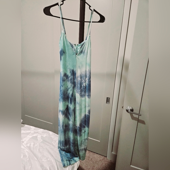 PRINTED PLUNGE NECK BODYCON MIDI DRESS - Picture 5 of 7